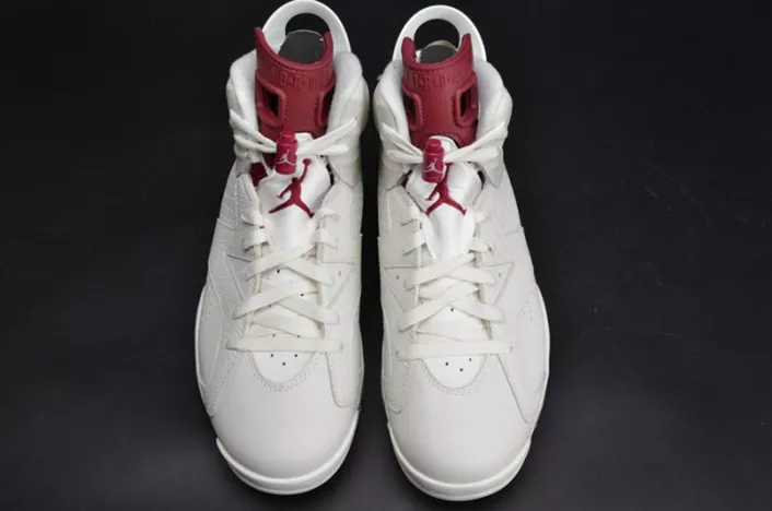 Comfortable Jordan 6 Retro Maroon 384664-116 650