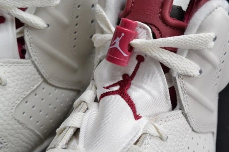 Comfortable Jordan 6 Retro Maroon 384664-116 650