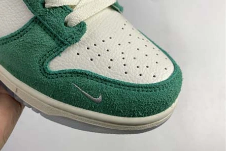 Kasina x Nike Dunk Low CZ6501-101 Stylish 1103