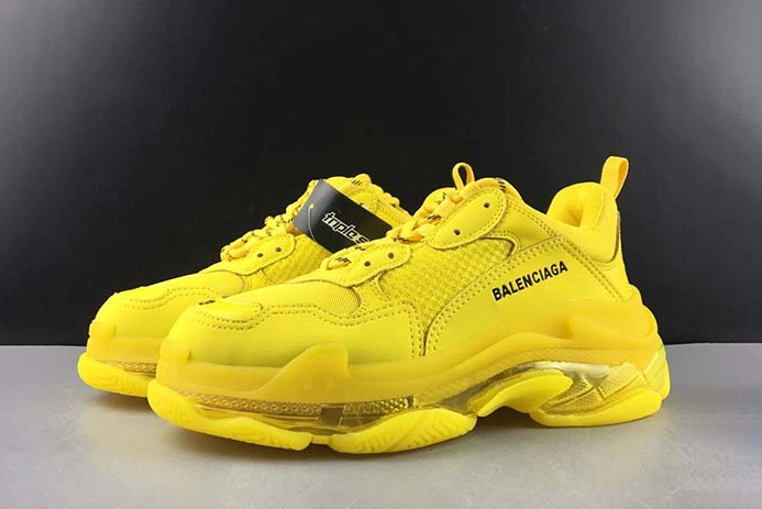 2860 BALENCIAGE TRIPLE TRAINER ‘YELLOW 544351 W09O1 Comfortable 2026