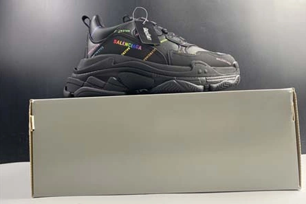 Cozy 3466 BALENCIAGA TRIPLE S TRAINERS BLACK LETTERS 524039 W2FA1 1994