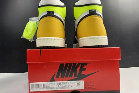 EyeCatching 8871 Air Jordan 1 High OG “University Gold” 555088- 214