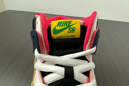 Sophisticated 6293 Gundam x Nike SB Dunk High DH7717- 1067