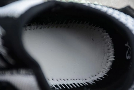 7098 adidas Y-3 Runner 4D Black White - AQ Comfortable 1800