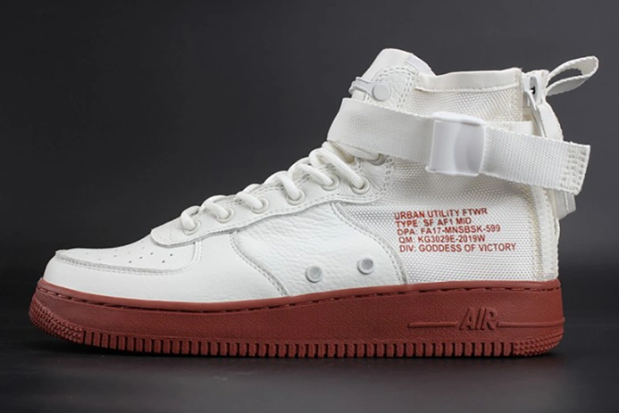 7539 NIKE SF AIR FORCE 1 MID Resilient 1209