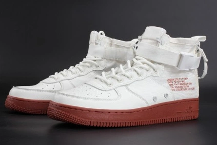7539 NIKE SF AIR FORCE 1 MID Resilient 1209