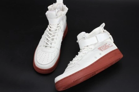 7539 NIKE SF AIR FORCE 1 MID Resilient 1209