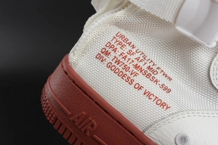 7539 NIKE SF AIR FORCE 1 MID Resilient 1209