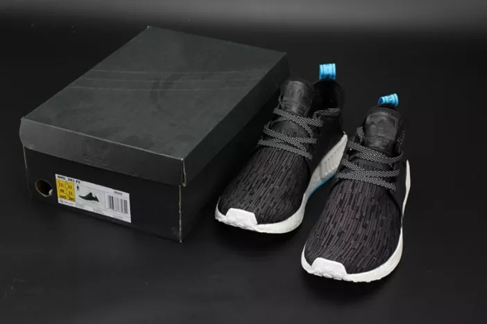 8326 Adidas  NMD XR1 Boost PK Glitch Camo White Blue Prmeknit S SmartChoice 1856