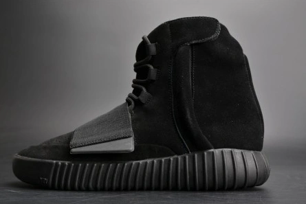 GoodFit 1815 Adidas Yeezy Boost 750 Triple Black Cblack BB 1788