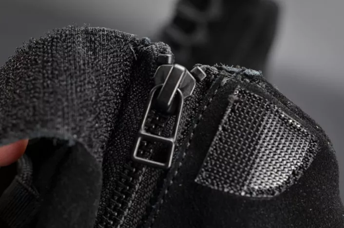 GoodFit 1815 Adidas Yeezy Boost 750 Triple Black Cblack BB 1788