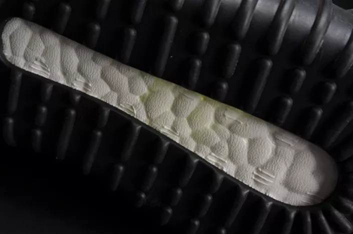 GoodFit 1815 Adidas Yeezy Boost 750 Triple Black Cblack BB 1788