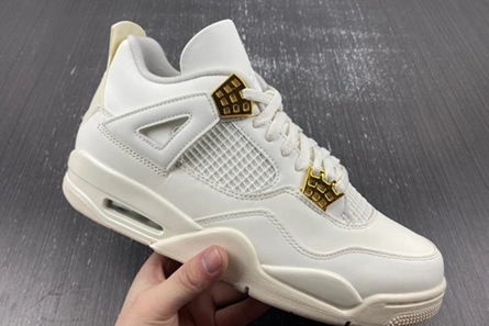 EyeCatching 241 Air Jordan 4 “Metallic Gold” AQ9129- 450