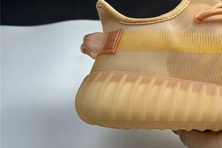 Bold 3375 adidas Yeezy Boost 350 V2 GW 1705