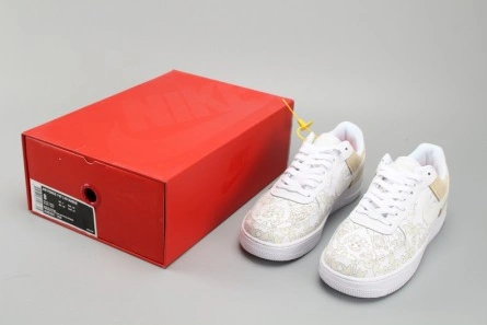 NIKE AIR FORCE 1’07 LV8 SUEDE WHITE A09281-100 Popular 1256