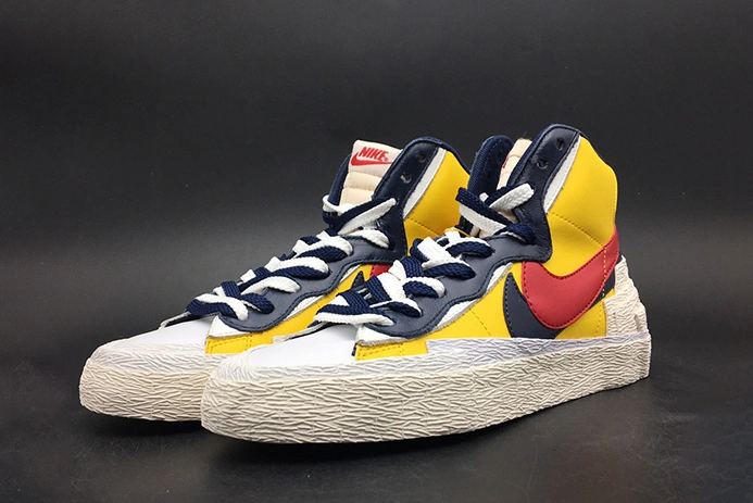 NIKE BLAZER HIGH SACAI SNOW BEACH - BV0072-700 Vibrant 1600