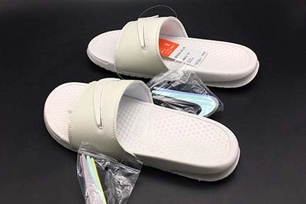 Comfortable NIKE FLIP FLOP AQ8614-002 2107