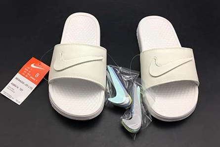 Comfortable NIKE FLIP FLOP AQ8614-002 2107