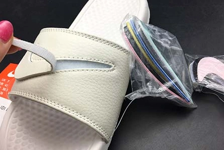 Comfortable NIKE FLIP FLOP AQ8614-002 2107