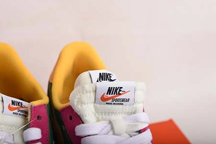 Comfortable NIKE LD WAFFLE SACAI pink  MULTI - BV0073-301 1219