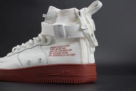 NIKE SF AIR FORCE 1 MID Durable 1206