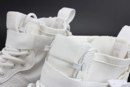 NIKE SF AIR FORCE 1 MID Durable 1206