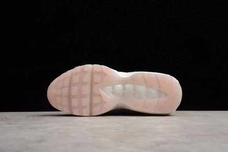 NIKE womens AIR MAX 95 DELUXE Efficient 1351