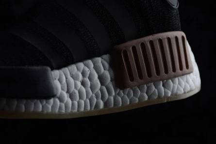 NMD R1 W - Adidas  - black carbon running white- CQ2011 Popular 1813