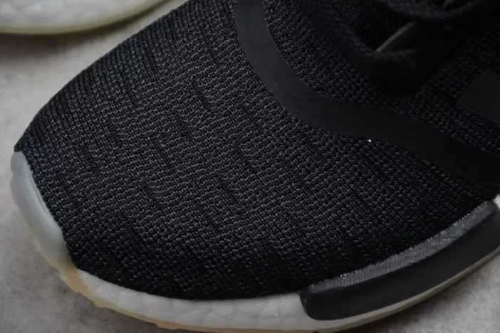 NMD R1 W - Adidas  - black carbon running white- CQ2011 Popular 1813