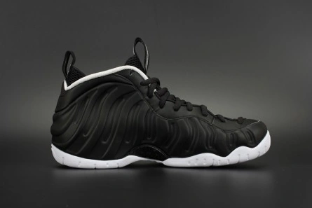 Nike Air Foamposite Pro "Dr. Doom" Black White 624041-006 Versatile 1538