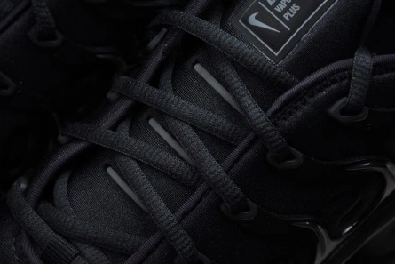 Nike Air VaporMax Plus Triple Black | 924453-004 Cozy 1477