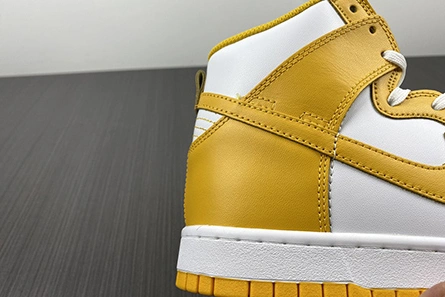 Bold Nike Dunk High Dark Sulfur (W) DD1869-106 1079