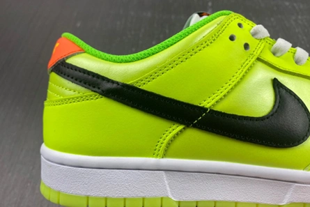 Nike Dunk Low “Glow in the Dark”  FJ4610-702 Efficient 1000