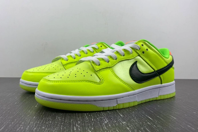 Nike Dunk Low “Glow in the Dark”  FJ4610-702 Efficient 1000
