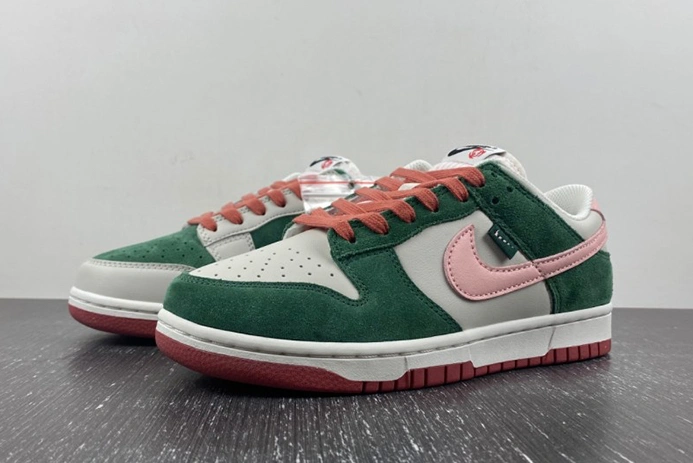 Flexible Nike Dunk Low SE All Petals United Fir Green (Women's)  FN8923-061 978