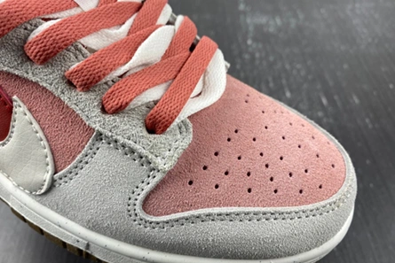 Nike Dunk Low SE DO9457-110 Durable 1032