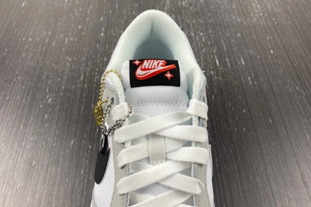 Nike Dunk Low SE Lottery Pack Grey Fog  DR9654-001 Timeless 1037