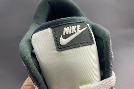Nike Dunk Low SE Sail Multi-Camo  DH0957-100 Unique 1039
