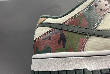 Nike Dunk Low SE Sail Multi-Camo  DH0957-100 Unique 1039