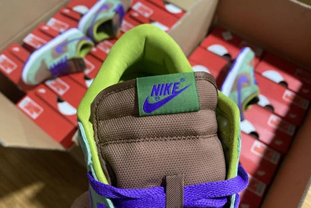 Trendsetting Nike Dunk Low SP “Veneer” DA1469-200 1047