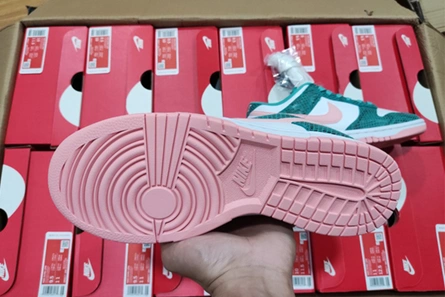 Nike Dunk Low Snakeskin Washed Teal Bleached Coral  DR8577-300 Flexible 1052