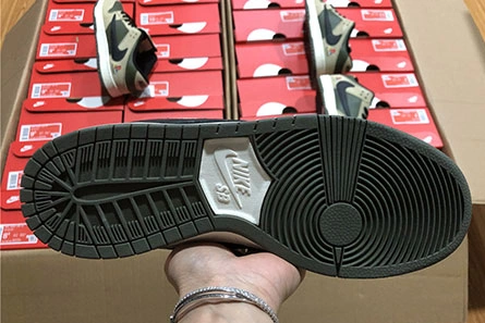 HighQuality Nike Dunk SB TRAVIS SCOTT PS X DUNK LOW CU1726 100 1174