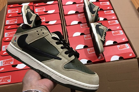 HighQuality Nike Dunk SB TRAVIS SCOTT PS X DUNK LOW CU1726 100 1174