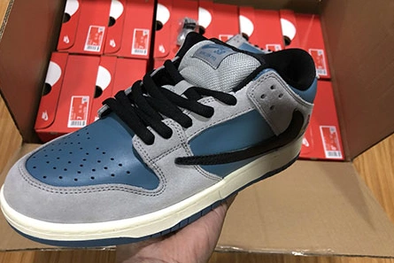 Durable Nike Dunk SB TRAVIS SCOTT PS X DUNK LOW CU1726-400 1115
