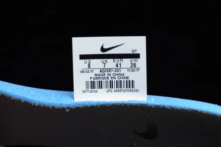 Trendy Nike Epic React Flyknit black AQ0067-001 1553