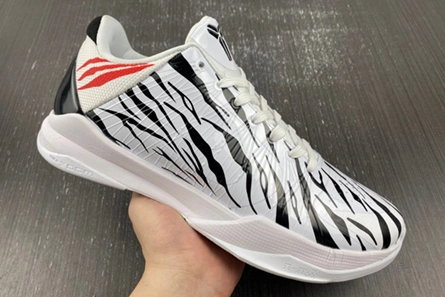 Versatile Nike Kobe 5 Protro DB4796-004 899