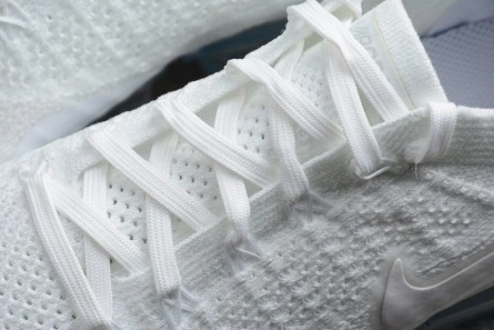 Nike Mens Air VaporMax Flyknit 2.0 Triple White 942842-100 Minimalist 1471