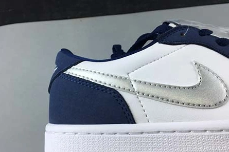 Timeless Nike SB Air Jordan1 Low joint name CJ7891-400 255