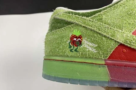 GoAnywhere Nike SB Dunk High “Strawberry Cough CW7093 600 1130