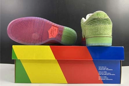 GoAnywhere Nike SB Dunk High “Strawberry Cough CW7093 600 1130